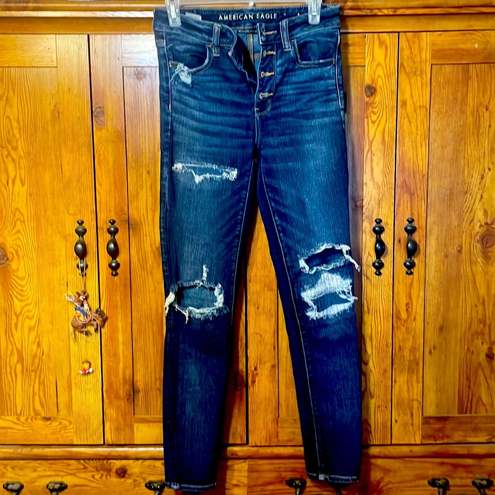 Super cute american eagle skinny jeans